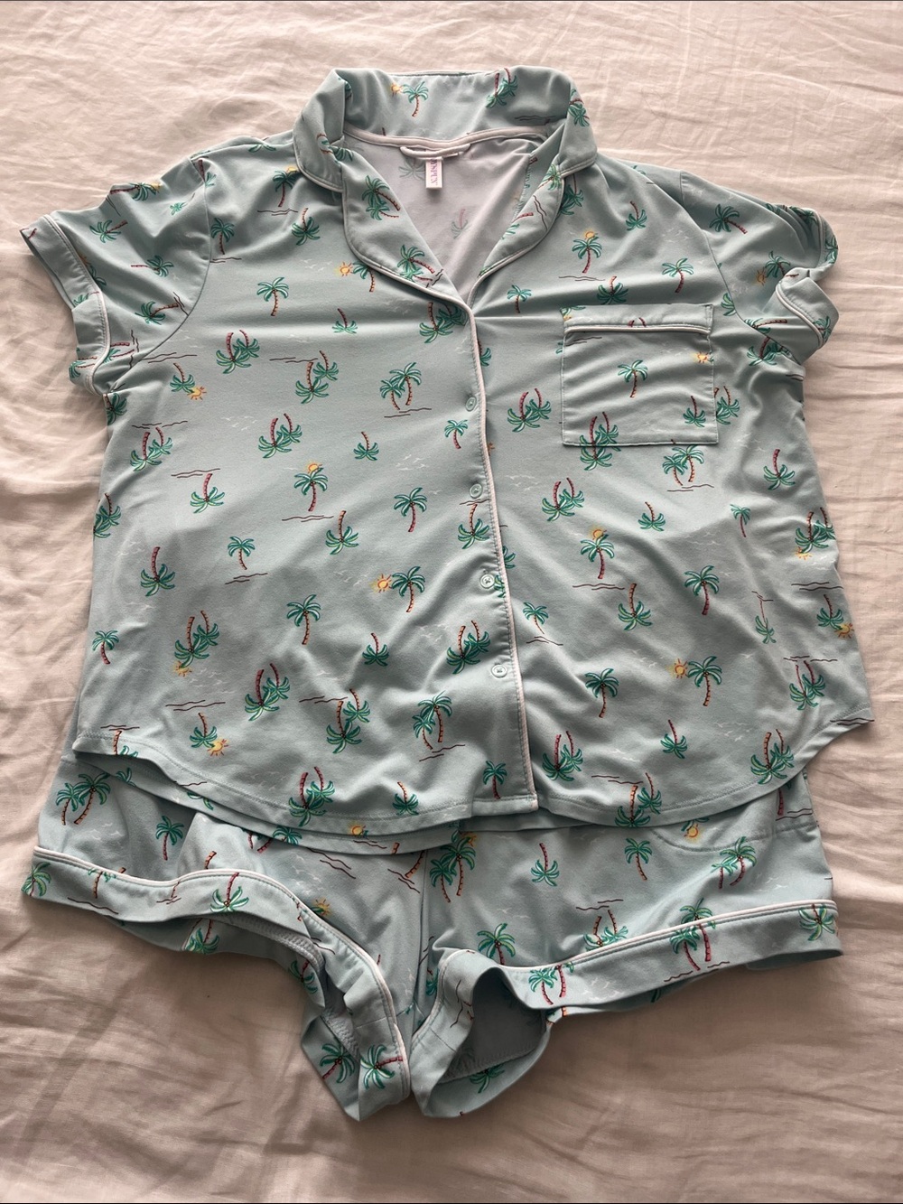 Joyspun Soft Short Sleeve Pajama Set, XL, Pastel Green with Palm Print